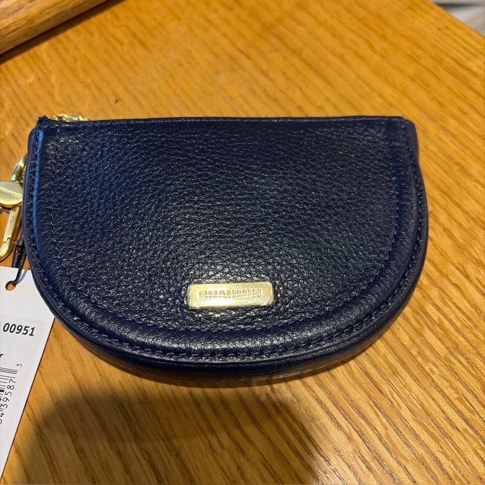 Brahmin authentic pebble texture  coin purse retails $95 NWT registration card